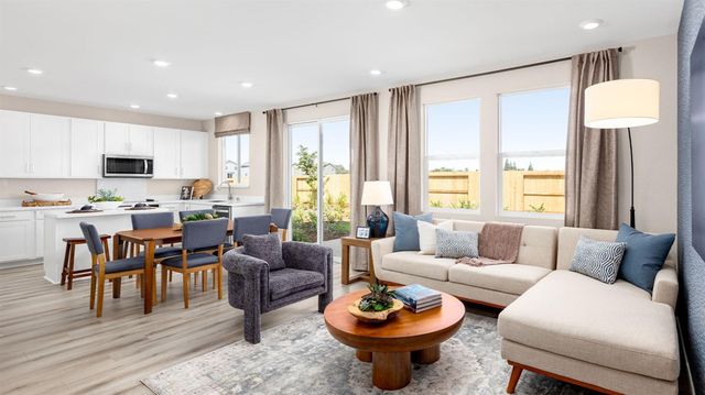 2946 Porcelain St, Lincoln, CA 95648