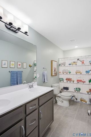 15912 W Millington Dr, Midlothian, VA 23112