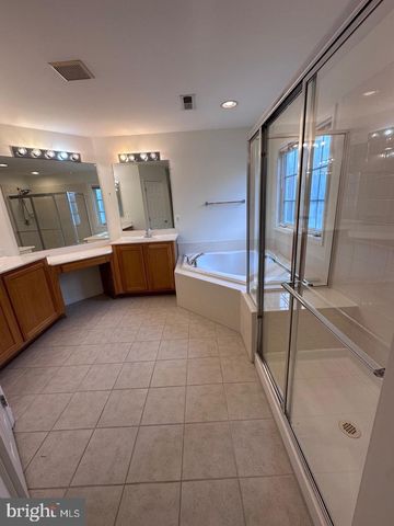 20672 SUTHERLIN PL, Sterling, VA 20165