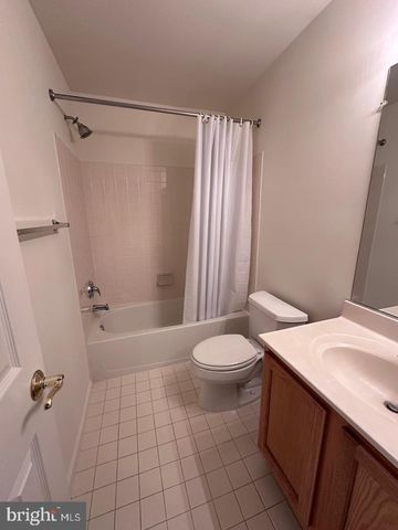20672 SUTHERLIN PL, Sterling, VA 20165