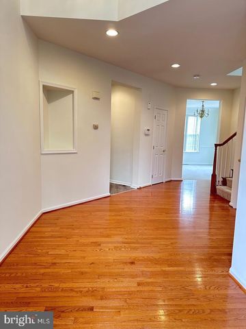 20672 SUTHERLIN PL, Sterling, VA 20165