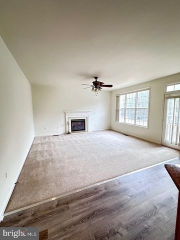 20672 SUTHERLIN PL, Sterling, VA 20165