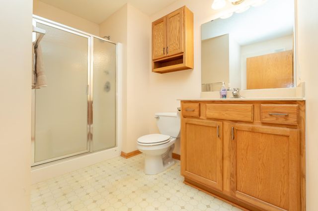 818 Roundhouse Street, Shakopee, MN 55379