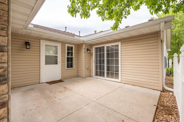 818 Roundhouse Street, Shakopee, MN 55379
