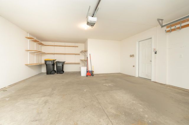818 Roundhouse Street, Shakopee, MN 55379