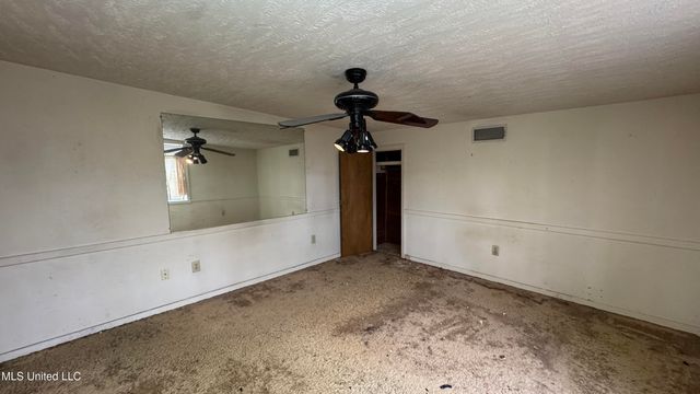 115 Avian Lane, Jackson, MS 39204