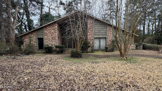 115 Avian Lane, Jackson, MS 39204