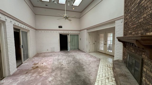 115 Avian Lane, Jackson, MS 39204