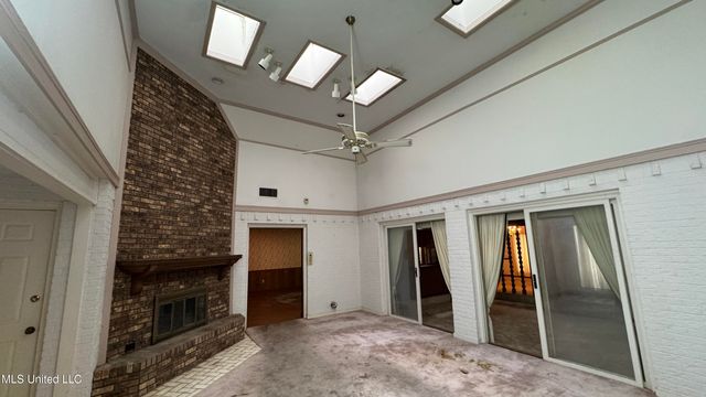 115 Avian Lane, Jackson, MS 39204