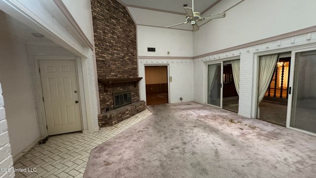 115 Avian Lane, Jackson, MS 39204