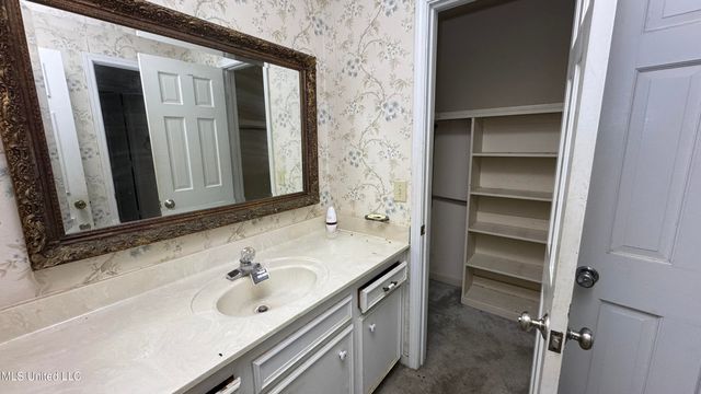 115 Avian Lane, Jackson, MS 39204