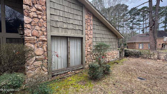 115 Avian Lane, Jackson, MS 39204