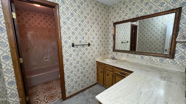 115 Avian Lane, Jackson, MS 39204