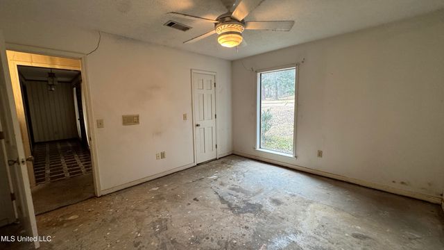 115 Avian Lane, Jackson, MS 39204