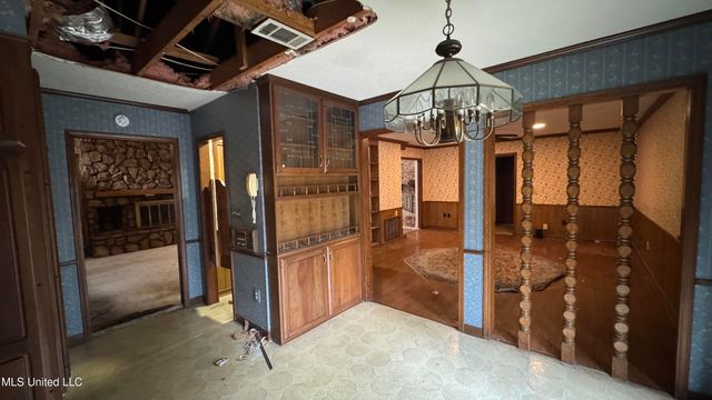 115 Avian Lane, Jackson, MS 39204