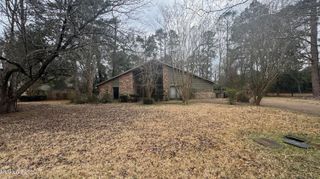 115 Avian Lane, Jackson, MS 39204