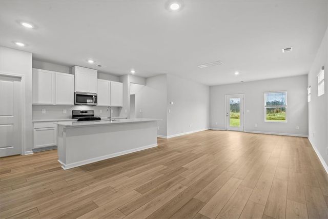 5 Angel Wood Drive, Piedmont, SC 29673