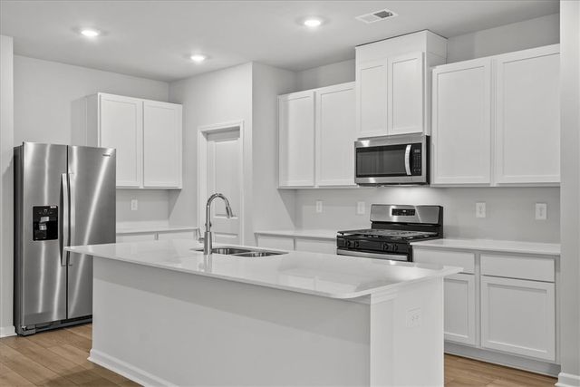 5 Angel Wood Drive, Piedmont, SC 29673