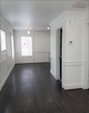 434 Lenard Street B, Houston, TX 77009