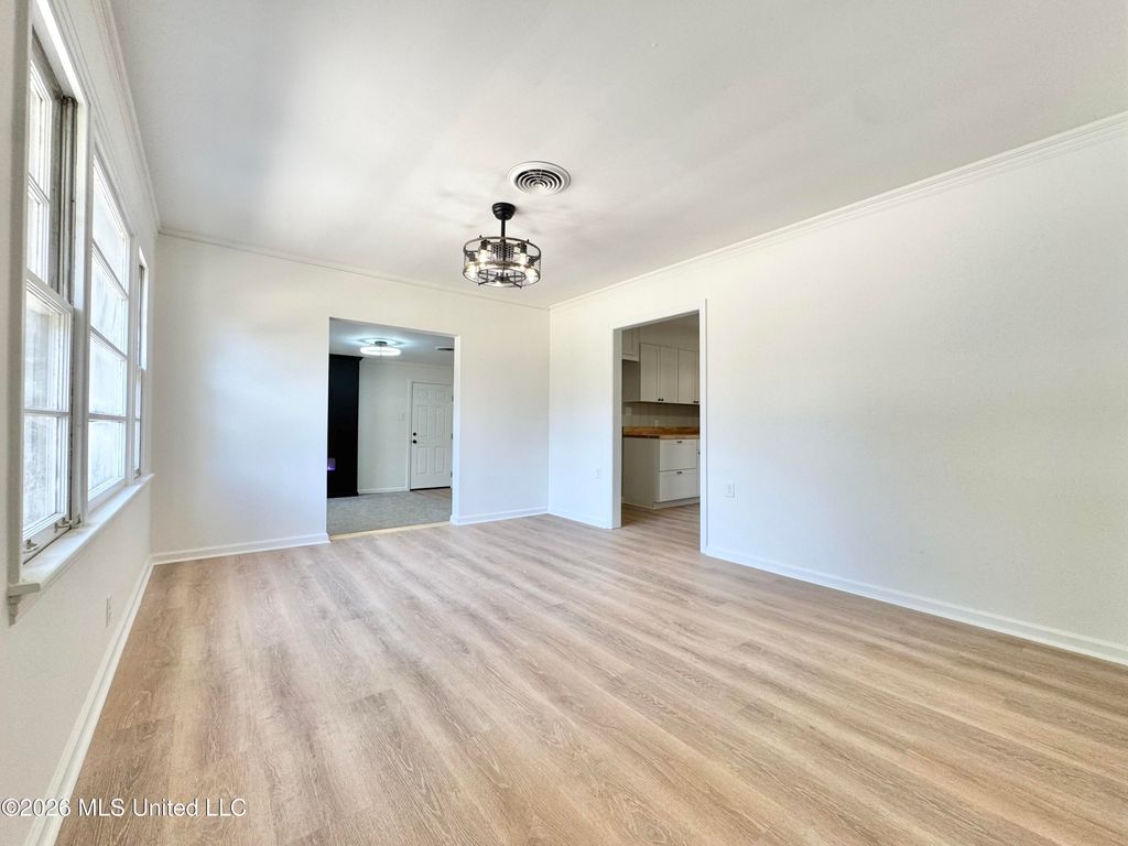 1216 W Main Street, Senatobia, MS 38668 — photo 4