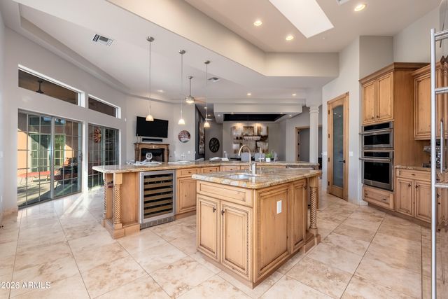 11374 E DALE Lane, Scottsdale, AZ 85262