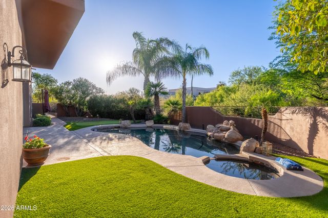 11374 E DALE Lane, Scottsdale, AZ 85262