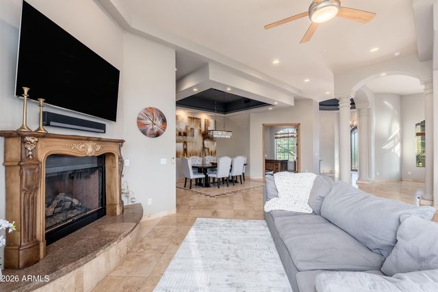 11374 E DALE Lane, Scottsdale, AZ 85262