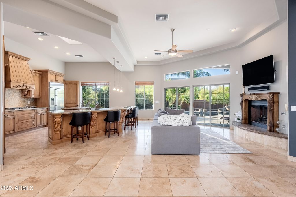 11374 E DALE Lane, Scottsdale, AZ 85262 — photo 5