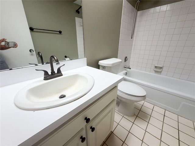 15637 MORNING DRIVE, Lutz, FL 33559