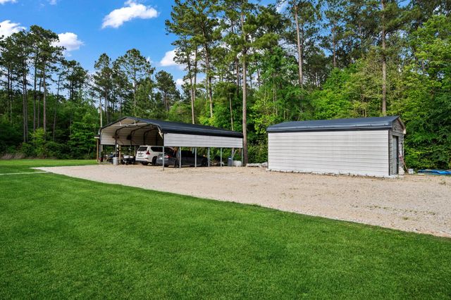625 Gibson Road, Livingston, TX 77351