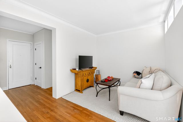 70 Strawberry Hill Avenue 6-3C, Stamford, CT 06902