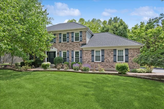 3002 EASTON Place, St. Charles, IL 60175