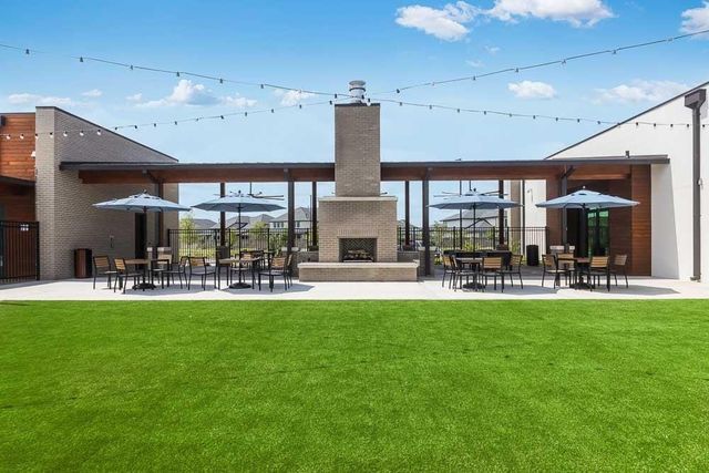 9610 Foxwood Meadow Lane, Richmond, TX 77407