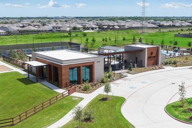 9610 Foxwood Meadow Lane, Richmond, TX 77407