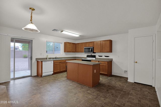 16104 W CALAVAR Road, Surprise, AZ 85379
