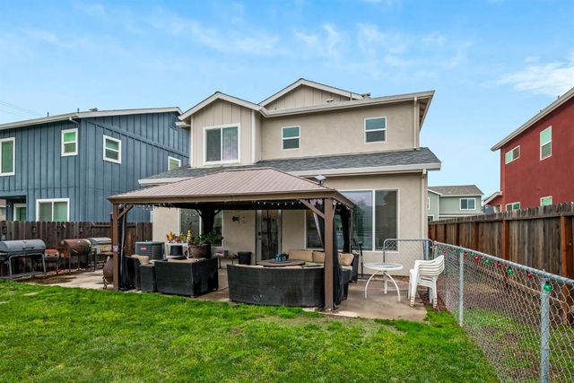 5541 Malibu Palm Ct, Sacramento, CA 95842