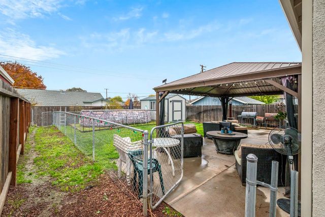 5541 Malibu Palm Ct, Sacramento, CA 95842