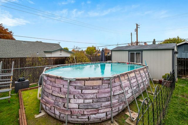 5541 Malibu Palm Ct, Sacramento, CA 95842