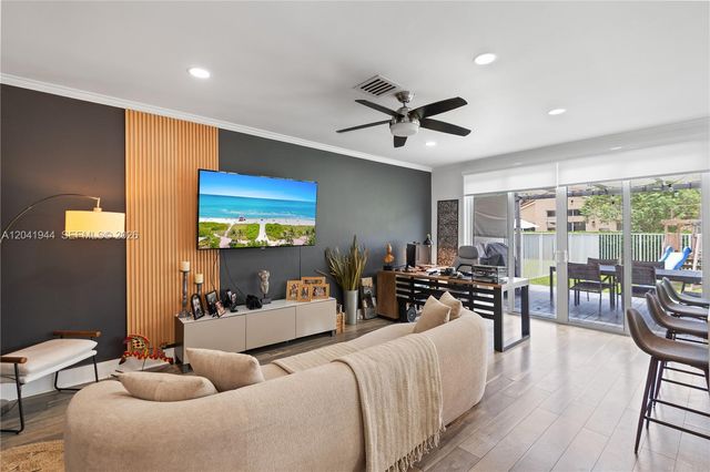7840 Rockport Circle, Lake Worth, FL 33467