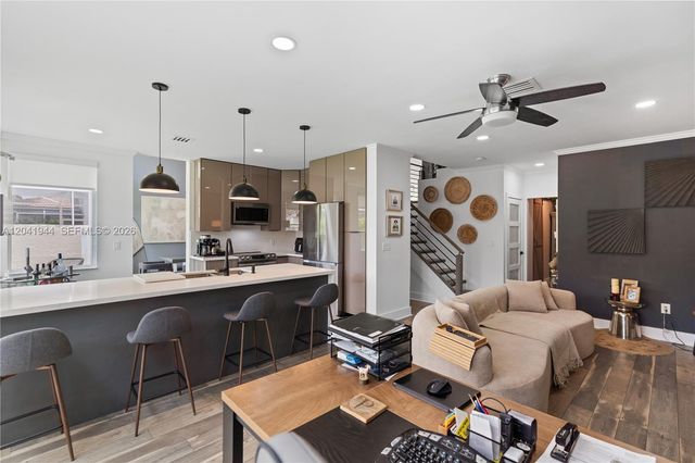 7840 Rockport Circle, Lake Worth, FL 33467