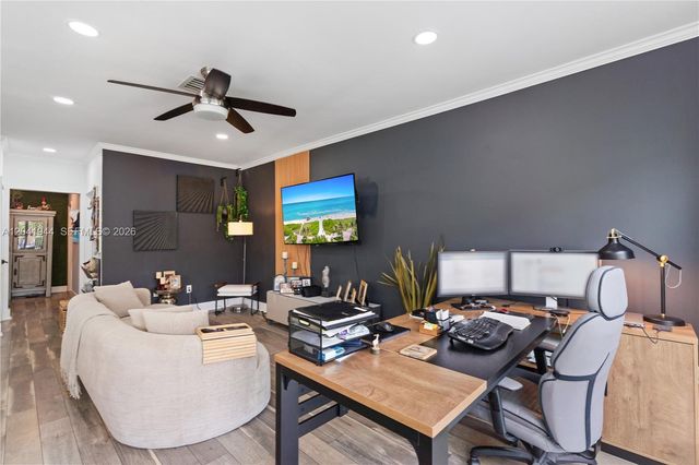 7840 Rockport Circle, Lake Worth, FL 33467
