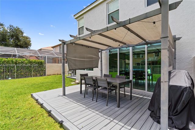 7840 Rockport Circle, Lake Worth, FL 33467