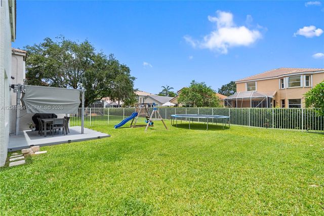 7840 Rockport Circle, Lake Worth, FL 33467