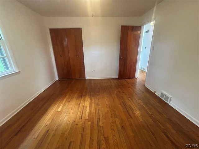218 Roosevelt Drive, Utica, NY 13502