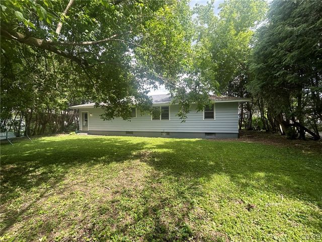 218 Roosevelt Drive, Utica, NY 13502
