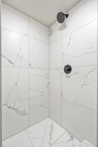 660 W Village Street, Springfield, MO 65807