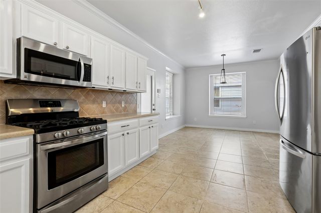 1001 Monadale TRL, Round Rock, TX 78664