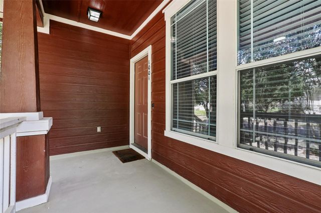 1001 Monadale TRL, Round Rock, TX 78664