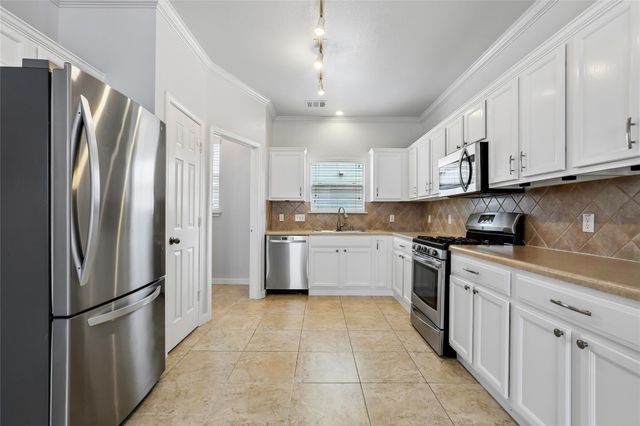 1001 Monadale TRL, Round Rock, TX 78664