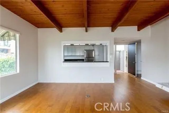 216 6th Street, Manhattan Beach, CA 90266